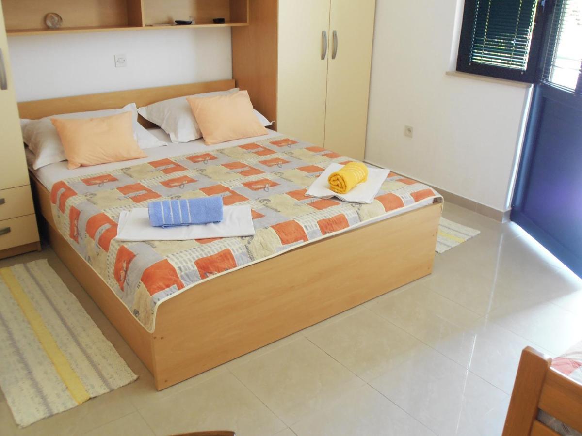 Apartment Villa Besker Makarska Zewnętrze zdjęcie